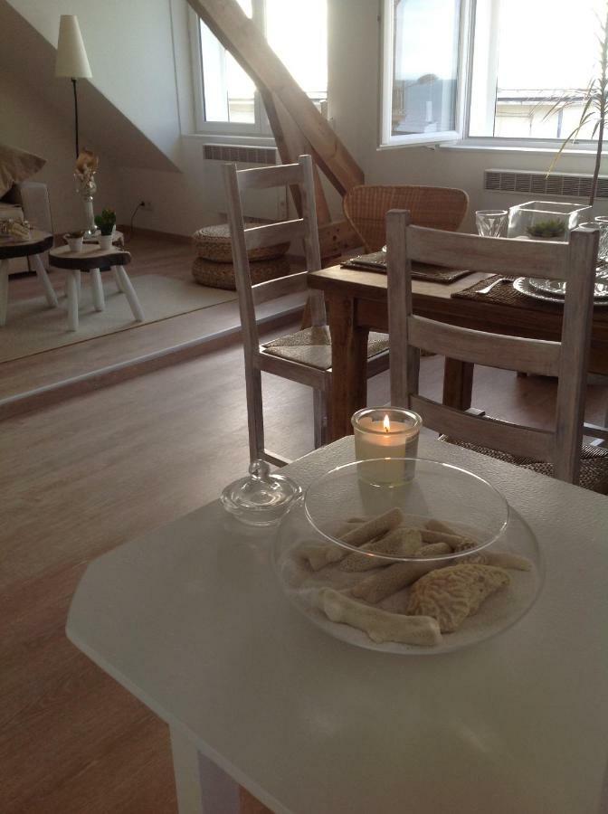 Blanc D'Ecume Appartement Ault Buitenkant foto